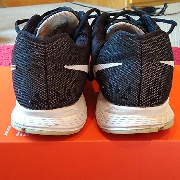 Nike Zoom Pegasus 31 Running Shoe Men's Sz 9.5 Black & White - Picture 4 of 12